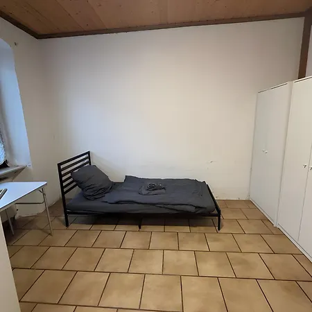 Viel Platz Und Komfort Semesterbostad